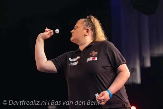 Greaves pakt de dubbel op zondag gespeelde Women's Series, Nederlanders tot top 32