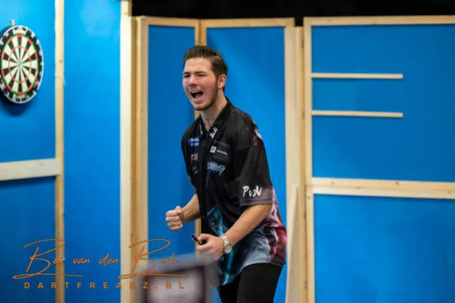 Bradley van der velden