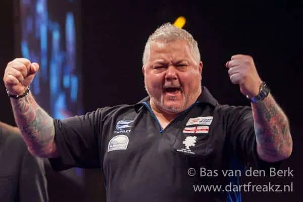 Darryl Fitton4