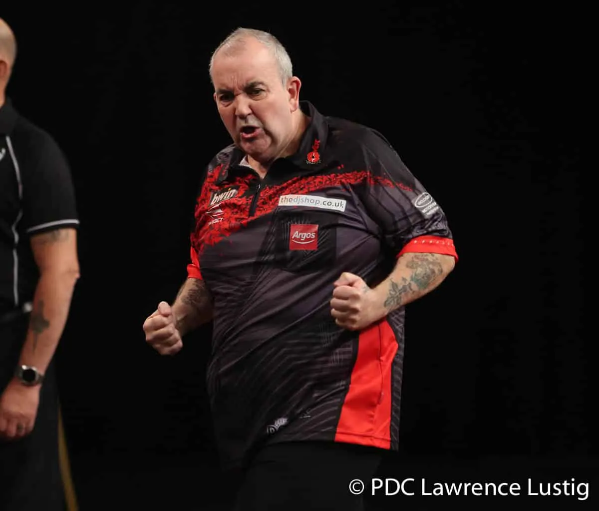 Het Tijdperk van 'The Power': De Ongeëvenaarde Invloed van Phil Taylor op Darts