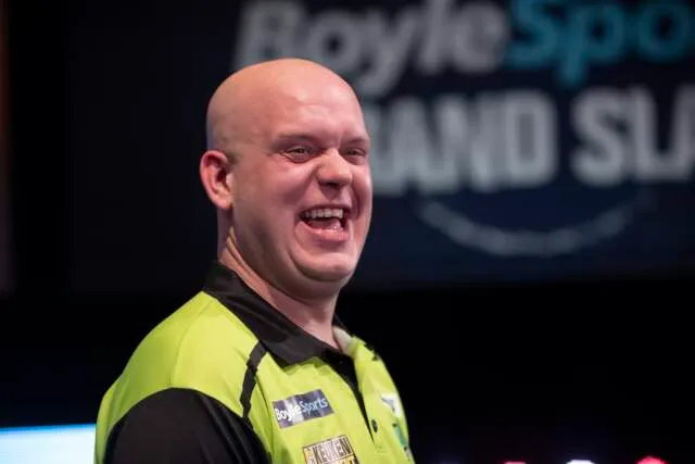 Van Gerwen, Price, Clayton en Smith delen deze foto van afterparty na Premier League play-offs
