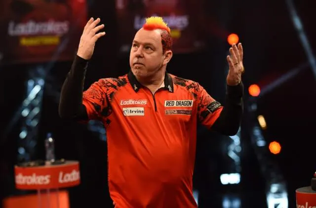 Het gemiddelde van Peter Wright in beeld dat plots hard naar beneden is gegaan