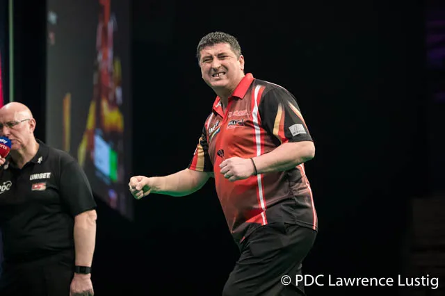 ADO: Noppert en Van Gerwen bereiken kwartfinales, Van Duijvenbode onderuit en Suljovic verslaat Smith voor eigen publiek