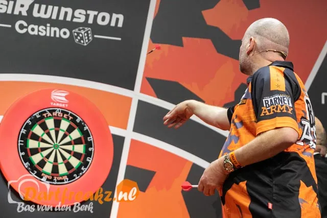 Raymon van Barneveld 70101