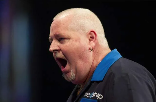 Thornton prolongeert senioren wereldtitel, local hero Howson runner-up