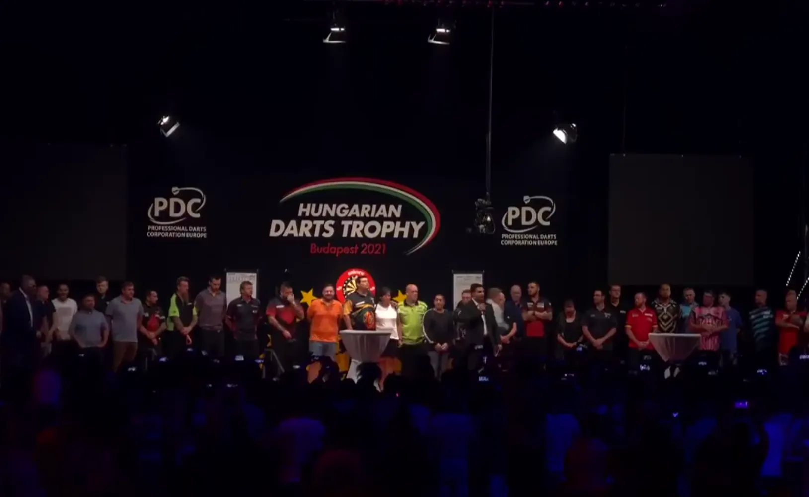 Emotioneel eerbetoon aan Kyle Anderson op podium Hongarije
