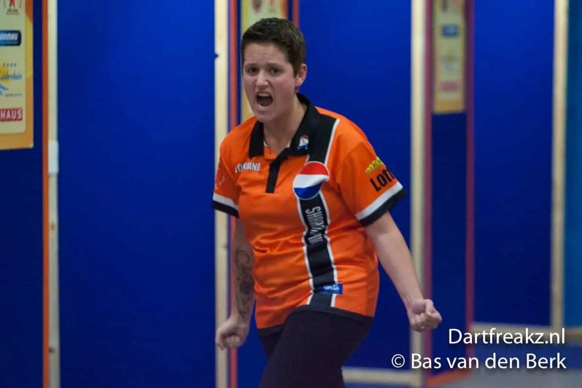 Sharon Prins 2 WDF Europe Cup 2016