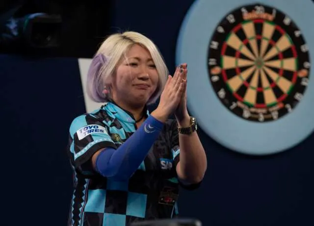 Fallon Sherrock en Mikuru Suzuki zeker van deelname aan het PDC World Championship Darts