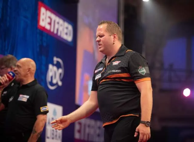 Dag 1 World Grand Prix: Van Duijvenbode, Van Barneveld en Noppert allemaal uitgeschakeld