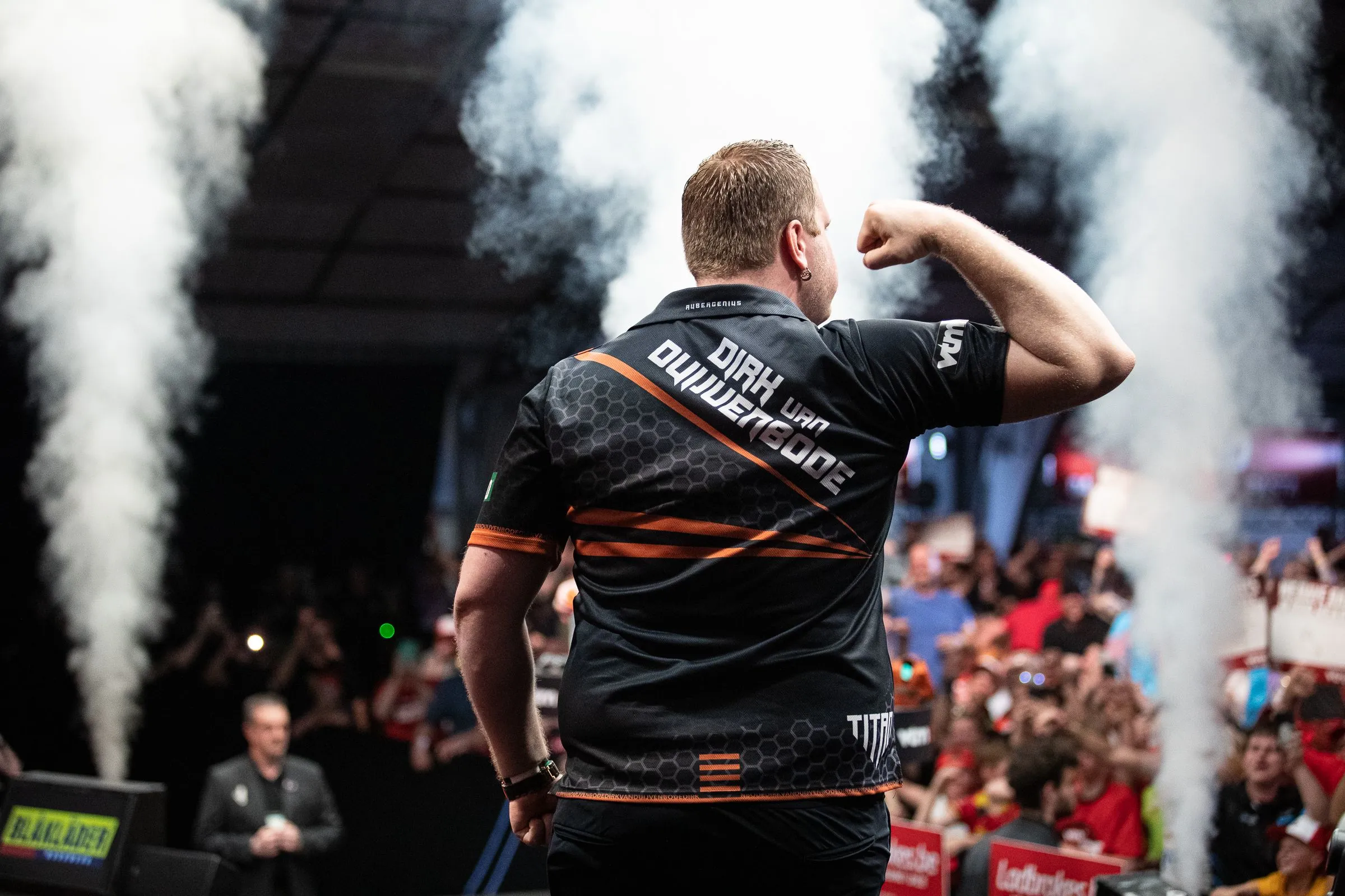 Van Duijvenbode en Van Gerwen naar de kwartfinale van Belgian Darts Open