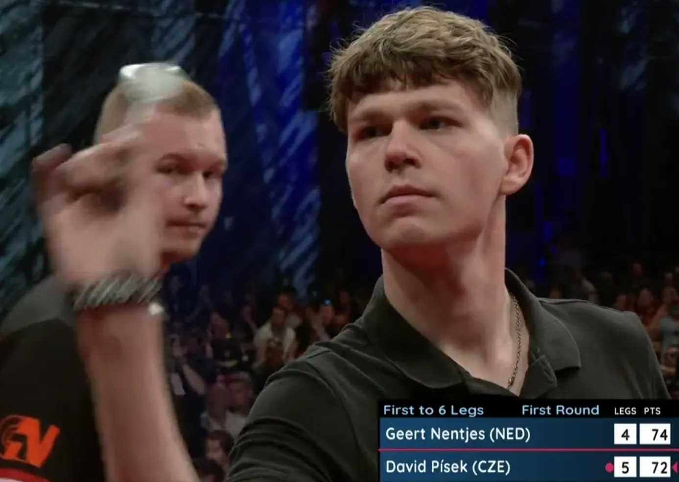 VIDEO: David Písek heeft dit bizar moment vanaf 72-finish tegen Geert Nentjes