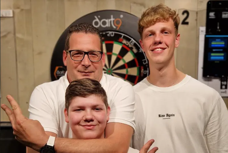 Dagzege op laatste kwalificatiedag is voor Jermaine Wattimena na finalewinst op Jelle Klaasen