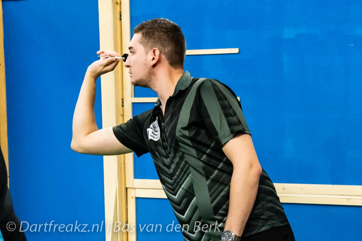Patrick van den Boogaard heeft week 11 van de Modus Super Series gewonnen, Plaisier L4