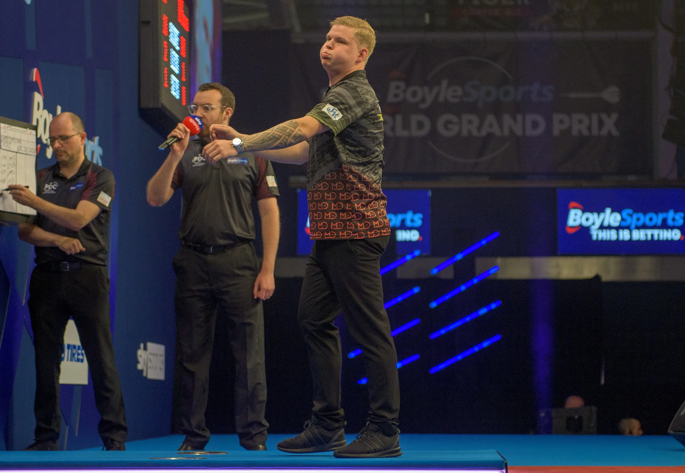 De Decker en Van den Bergh verliezen op dag twee van de World Grand Prix