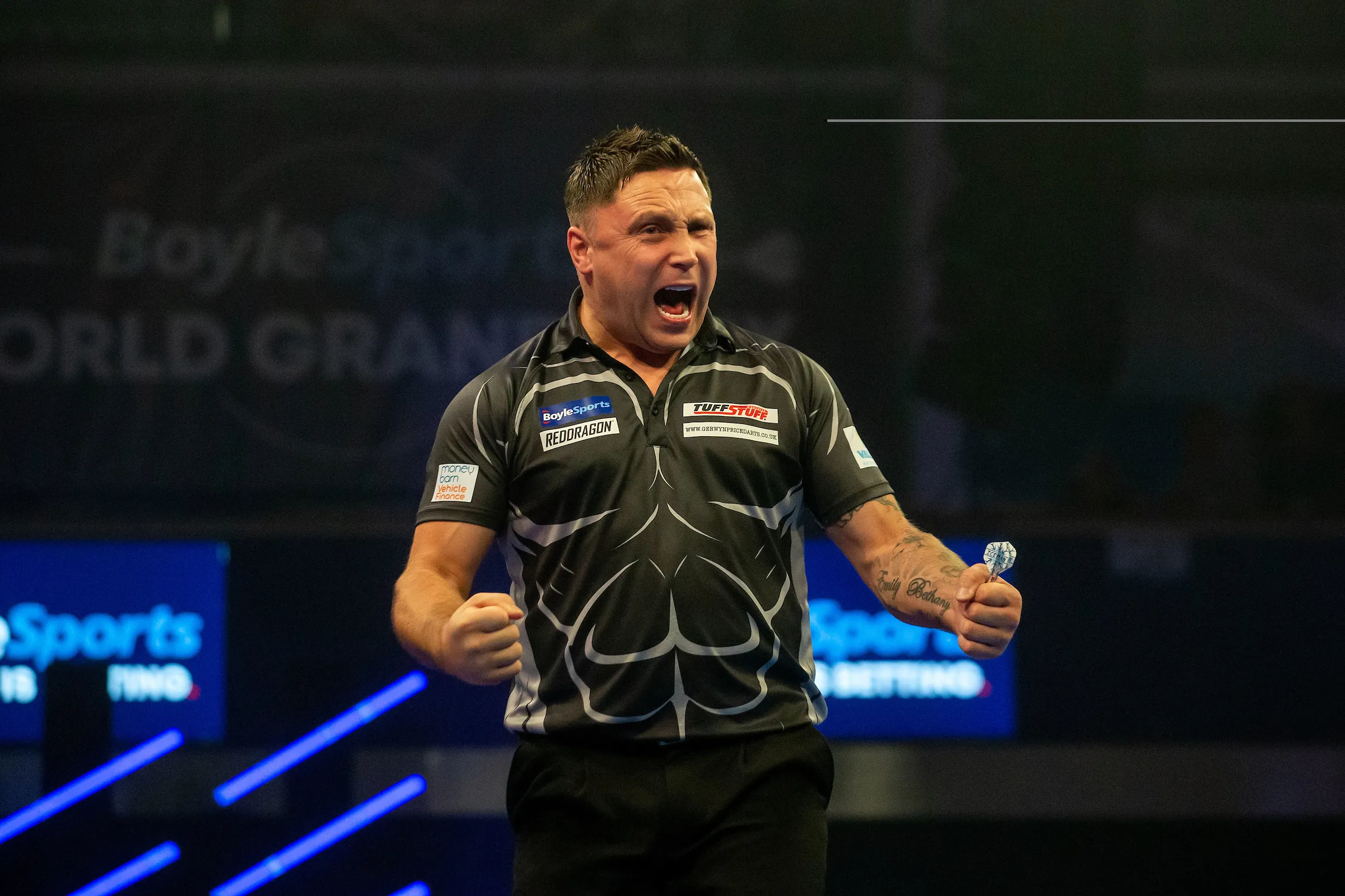 Gerwyn Price en Michael Smith zijn de eerste halve finalisten tijdens de World Grand Prix