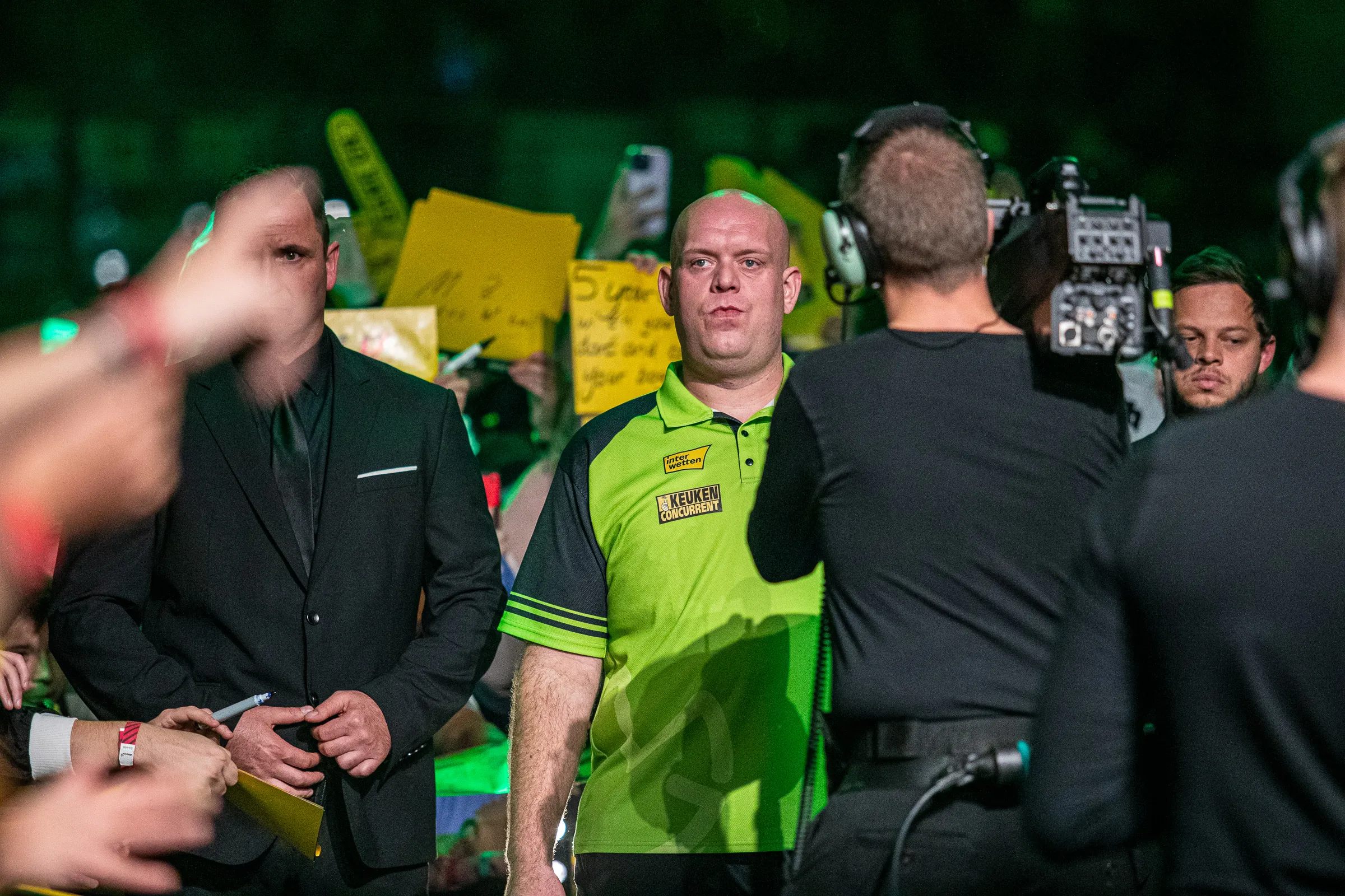Zondag programma German Darts Championship met titelverdediger Michael van Gerwen