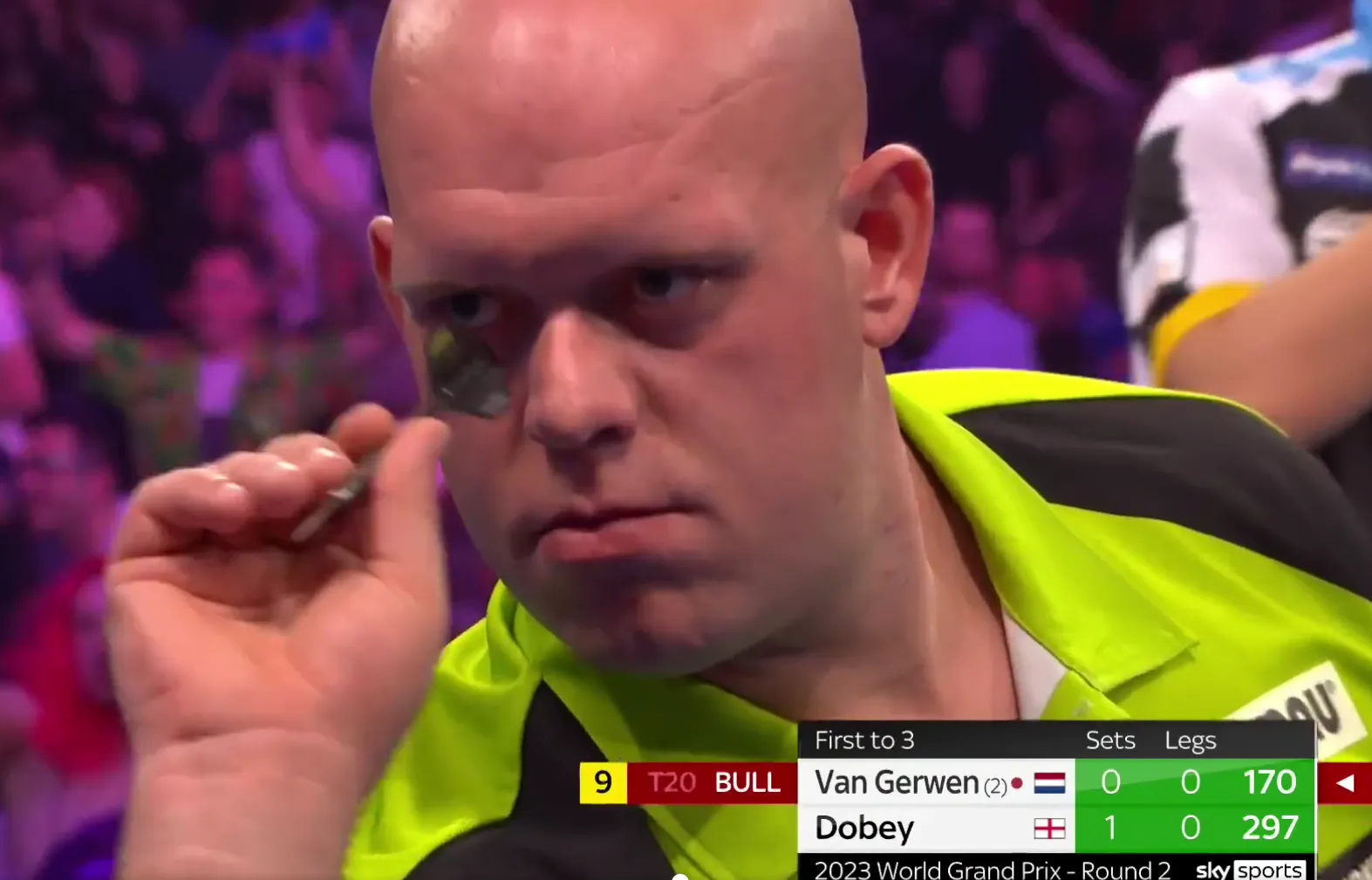 VIDEO: Michael van Gerwen legt aan voor dubbel in 9-darter (2x) met 170-finish