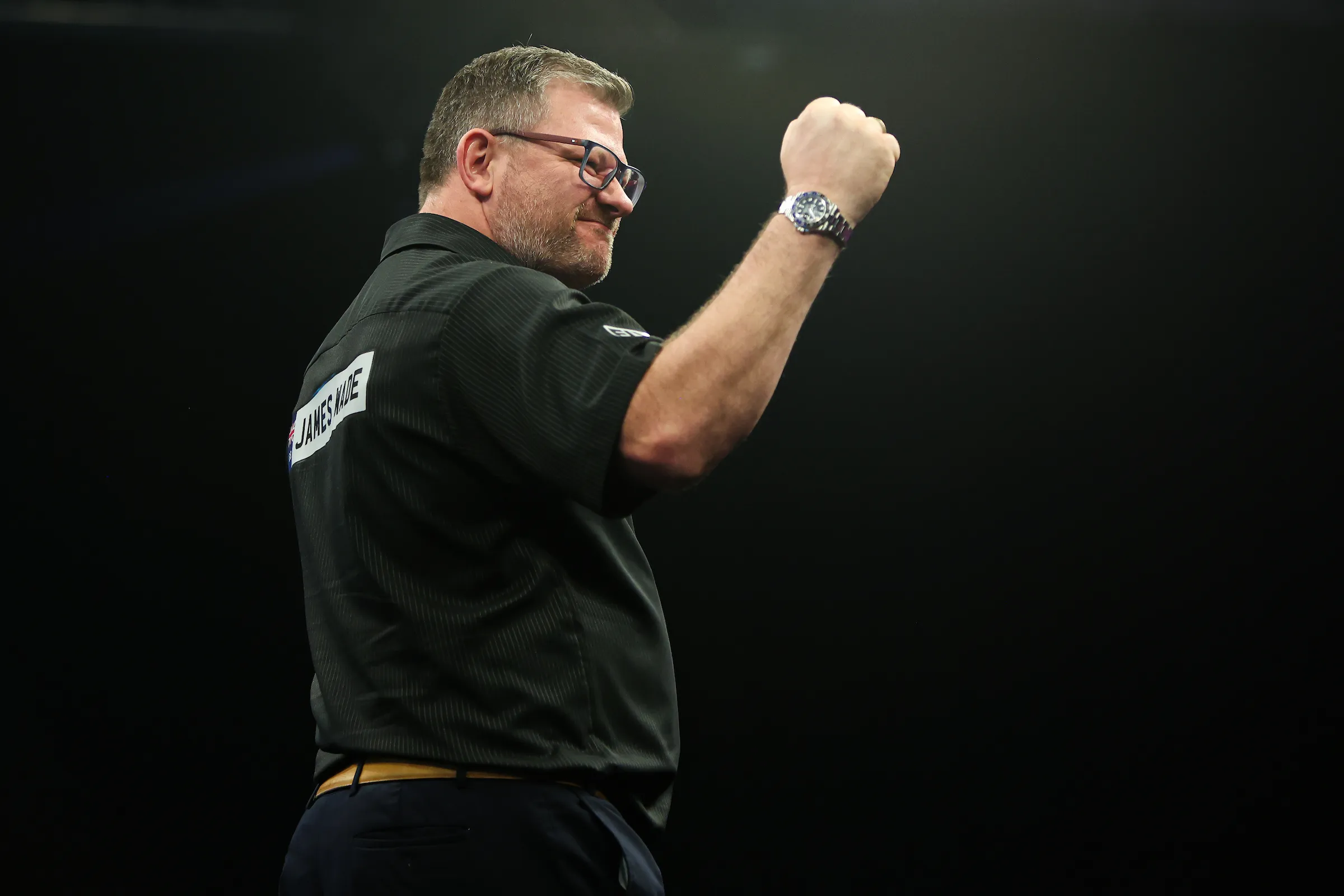 Rock en Wade laten adembenemende prestaties zien in de kwartfinale van de Grand Slam of Darts