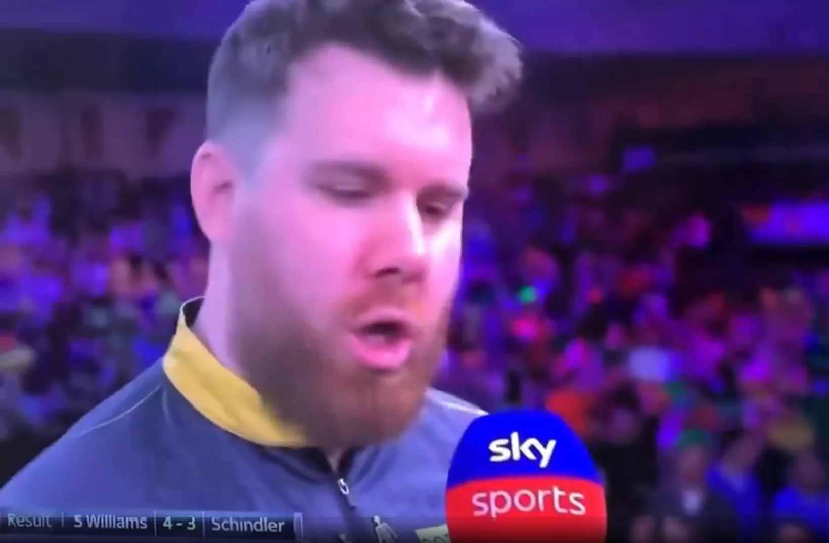 Scott Williams ontvangt veel kritiek vanwege dit moment in Sky Sports interview na winst