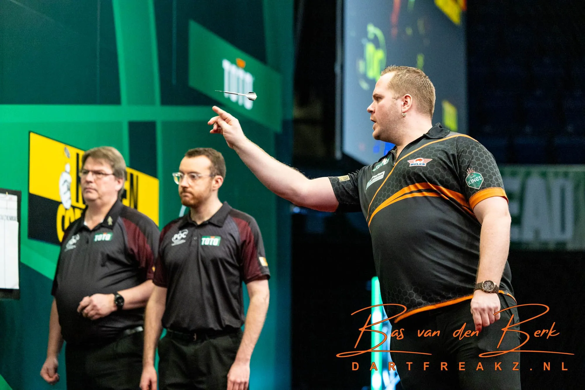 Nederlandse dartsensatie in Hildesheim: Jansen en Van Duijvenbode strijden om glorie in Players Championship 6