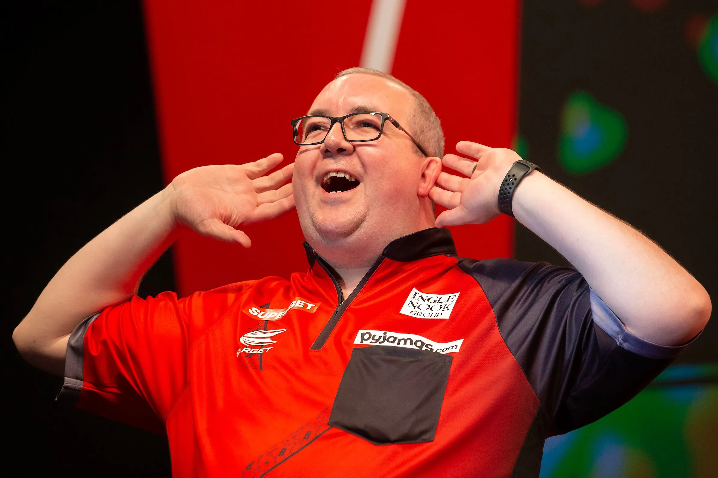 Kwartfinalisten compleet op Poland Darts Masters: Littler, Bunting en Humphries overleven eerste ronde
