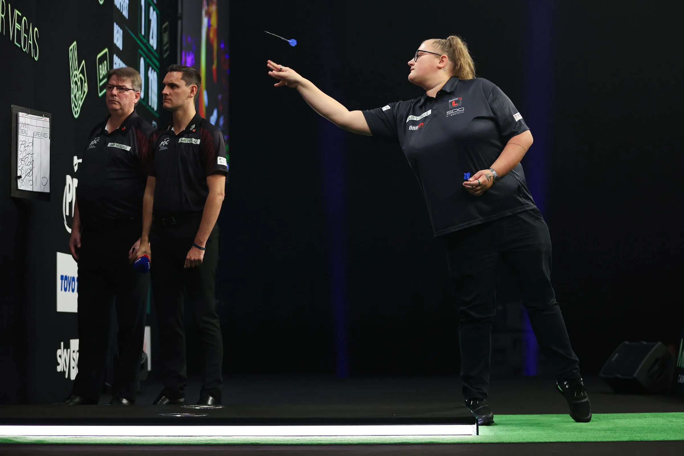 Greaves, Bates en Manby via Development Tour naar PDC WK 2026, Van den Herik maakt nog kans