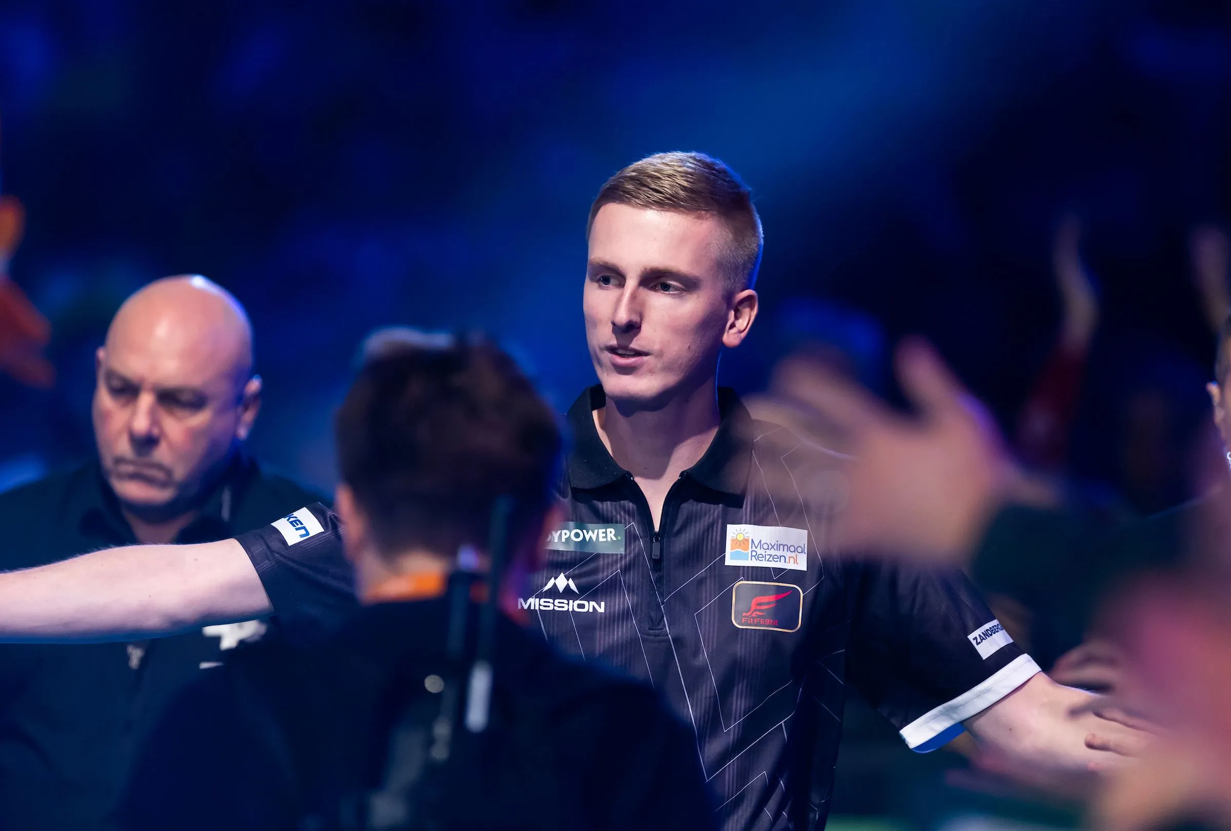 Twee Nederlanders boeken winst op European Darts Trophy vrijdagmiddagsessie