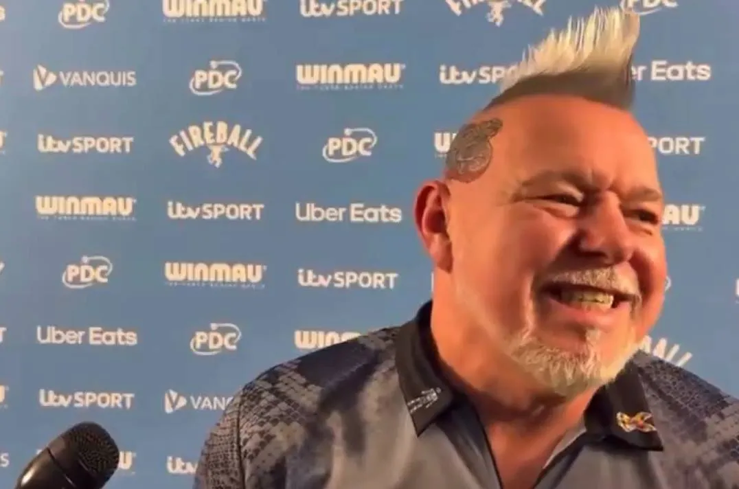 Deze onhandige uitspraak van 'dronken' Peter Wright gaat hem een boete opleveren