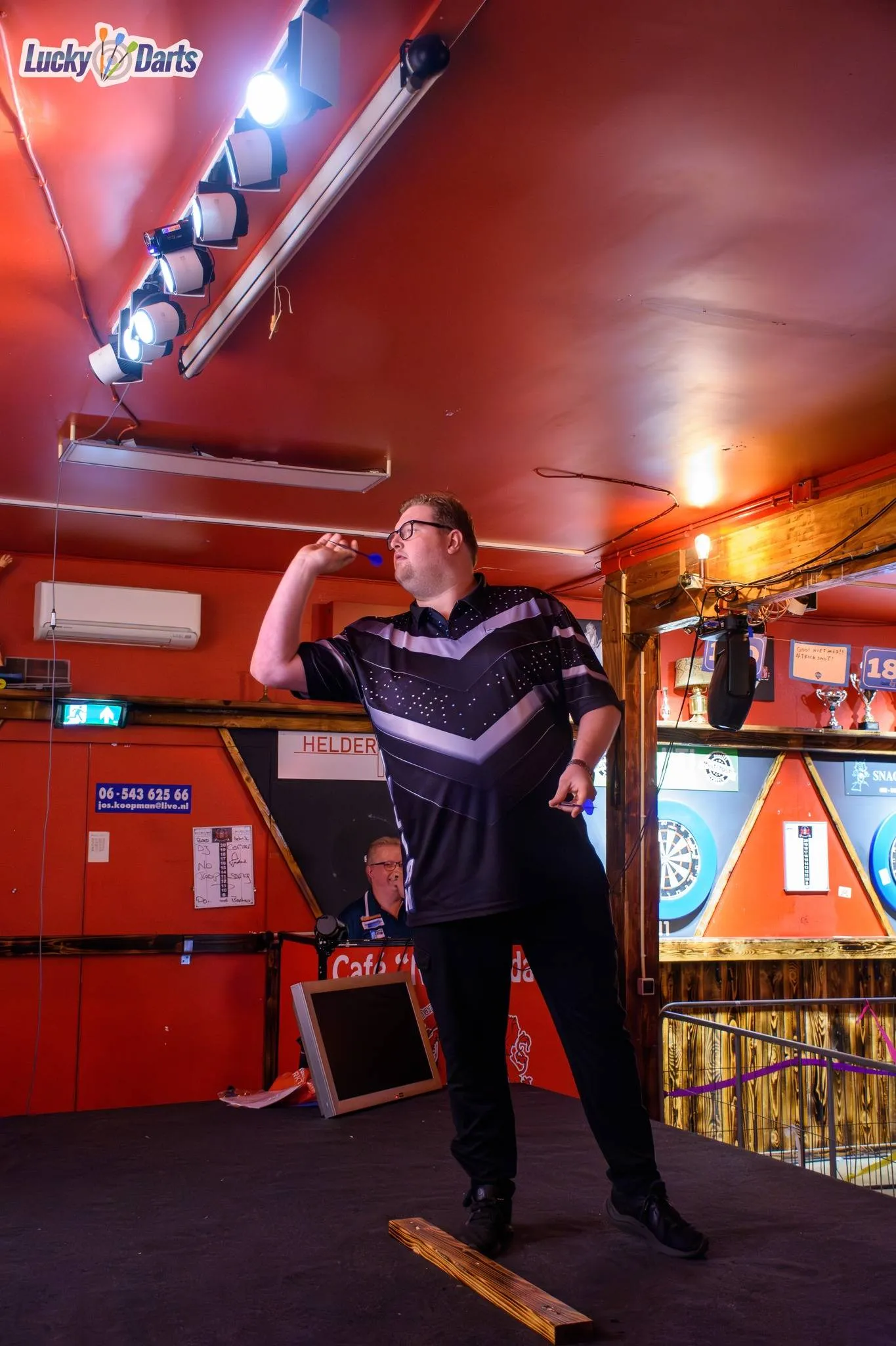 Guylian van den Bosch wint Lucky Darts toernooi in Den Helder