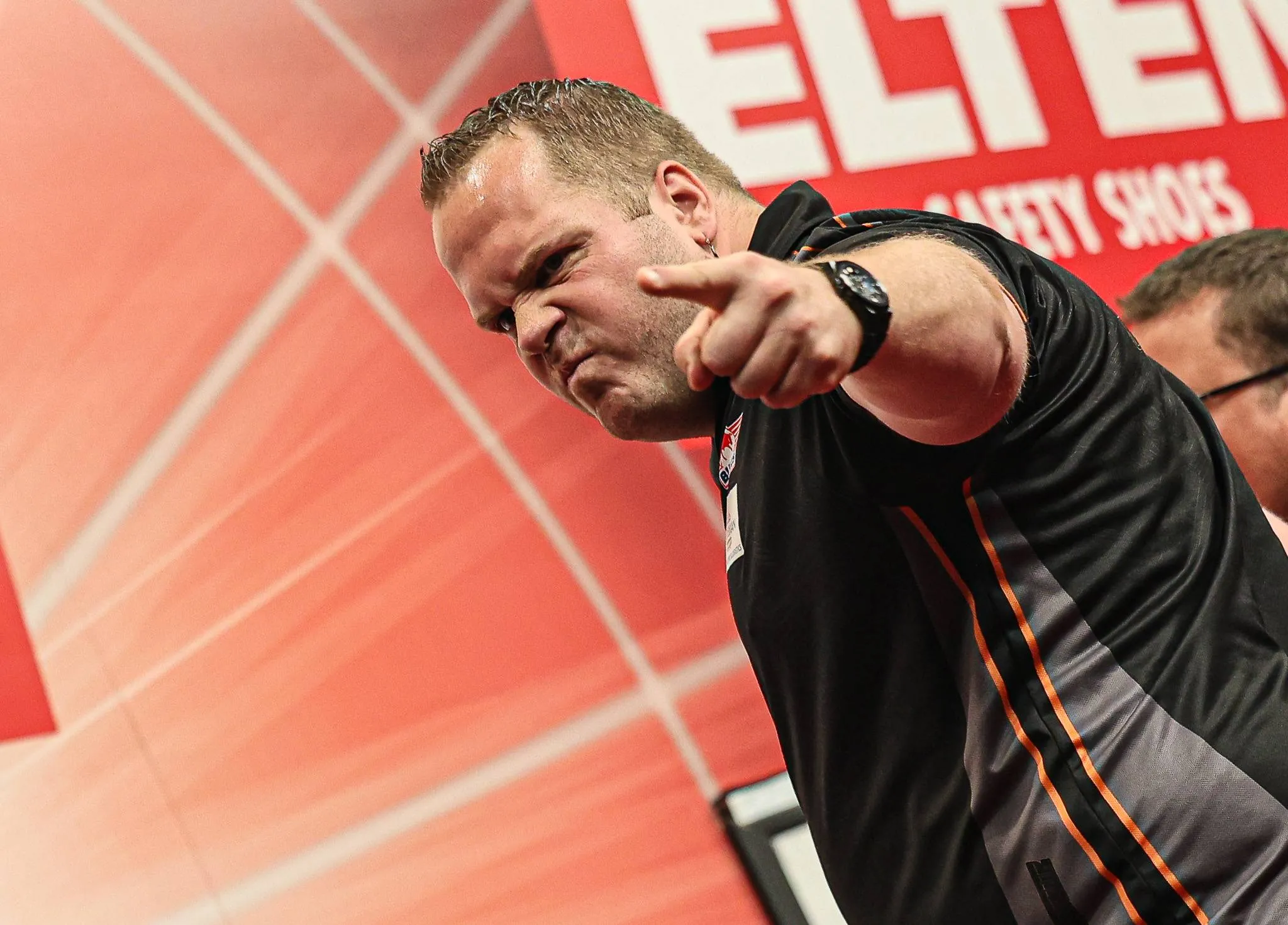 4evening james wade v dirk van duijvendode 11