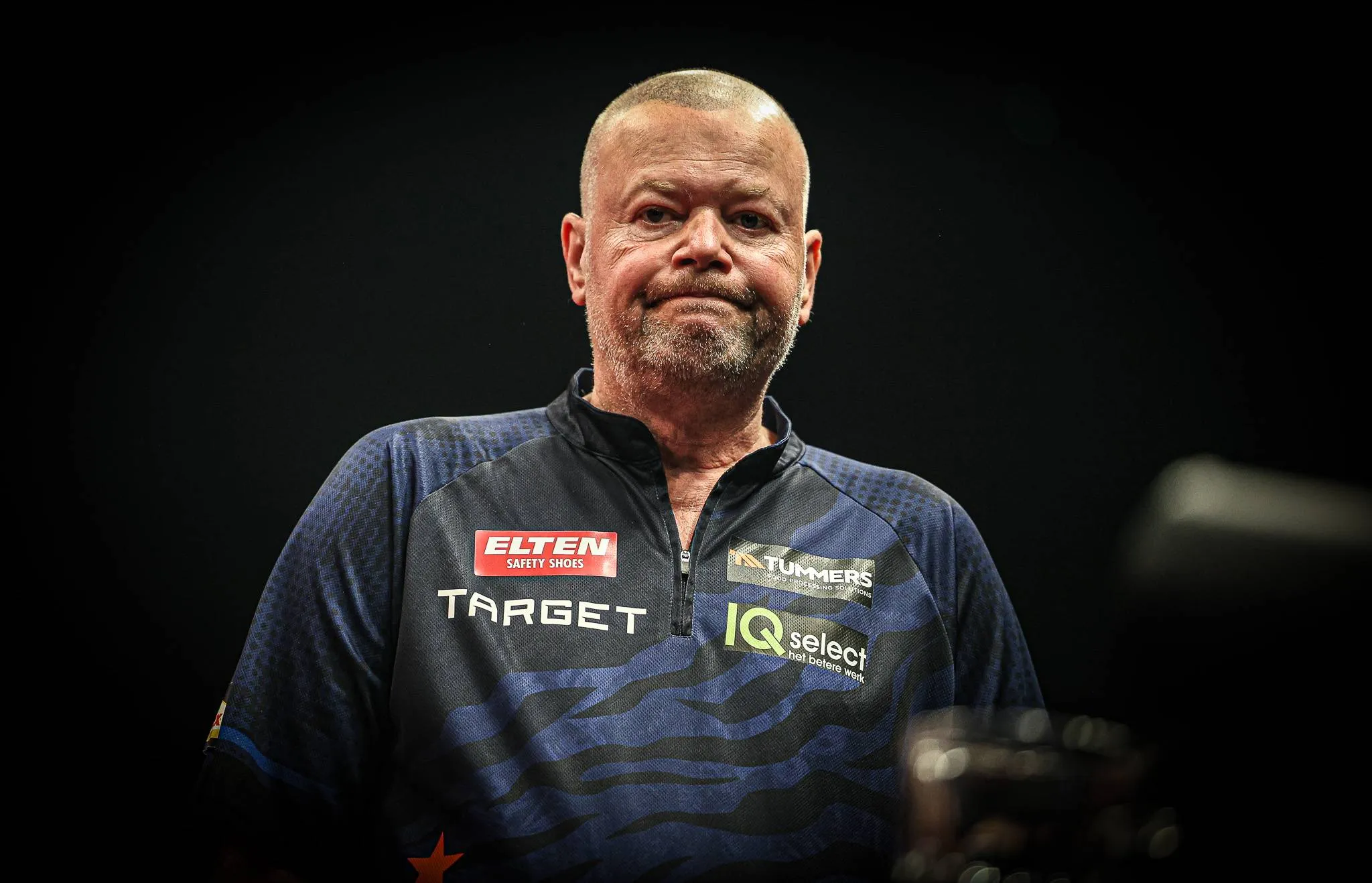 4evening ross smith v raymond van barneveld 6