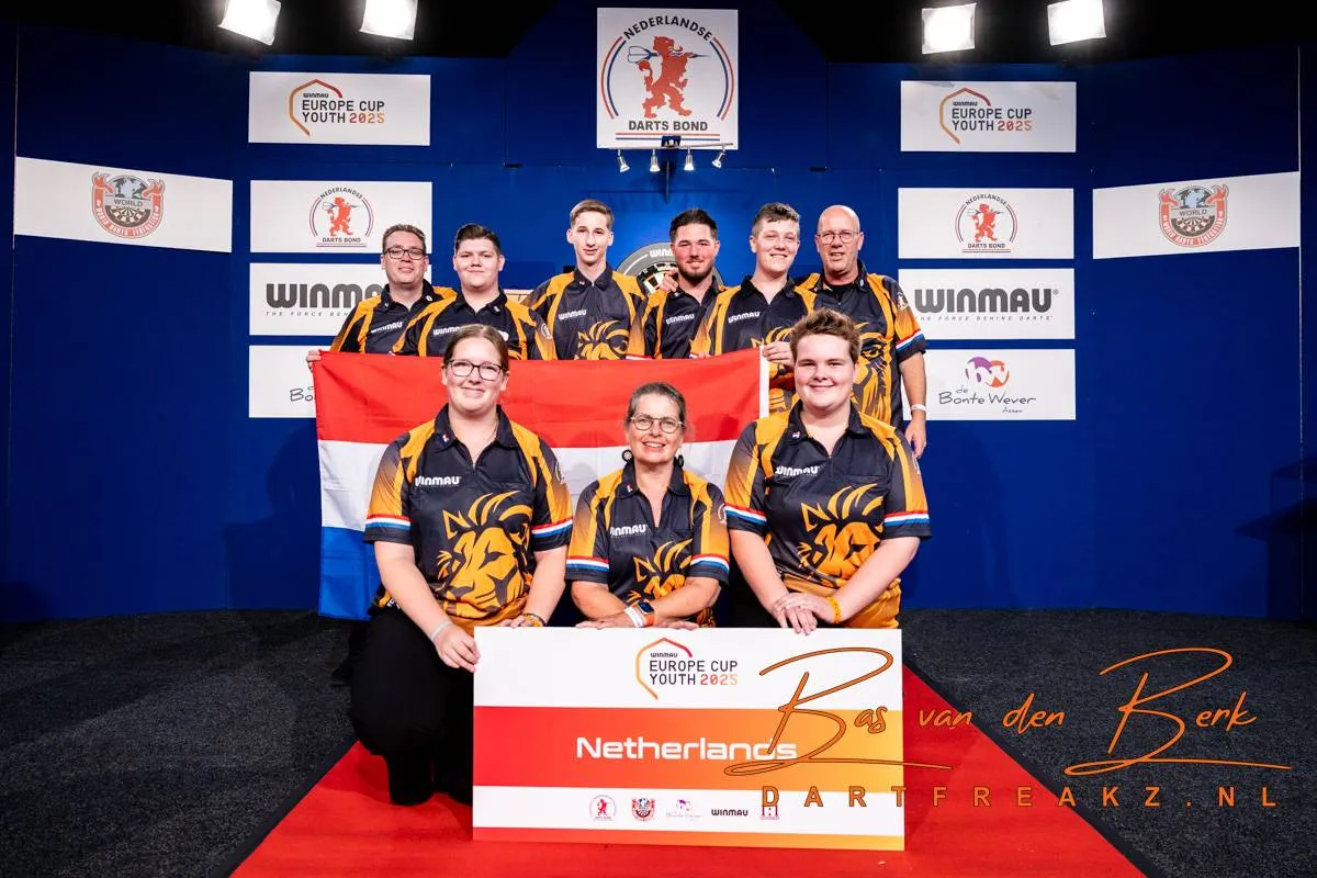 050-250716-4G2A8078Bas van den Berk-Winmau WDF Europe Cup Youth 2025
