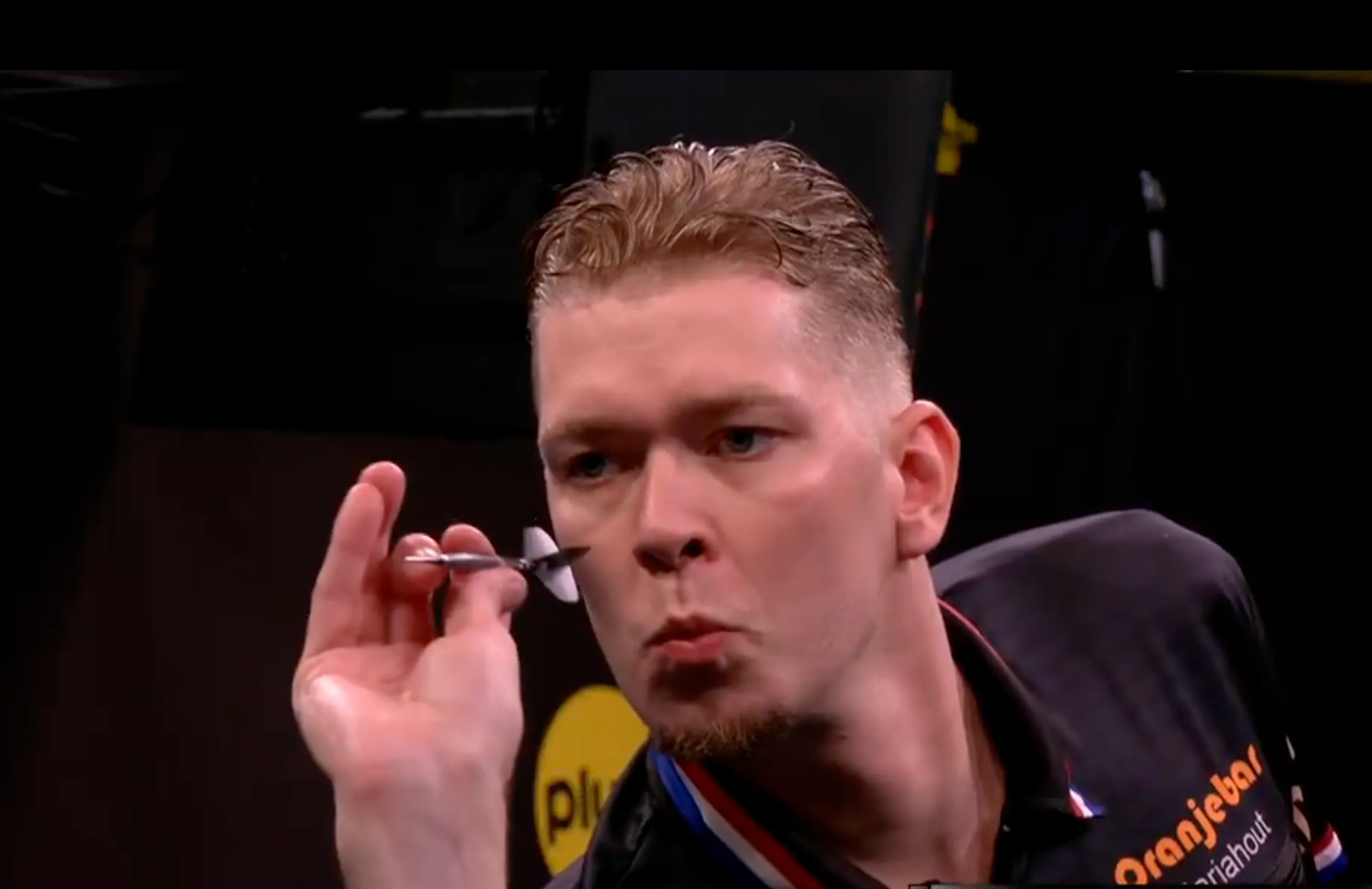 Modus Super Series finals Night week 2: Van Schie leidt het veld na sterke groepszege