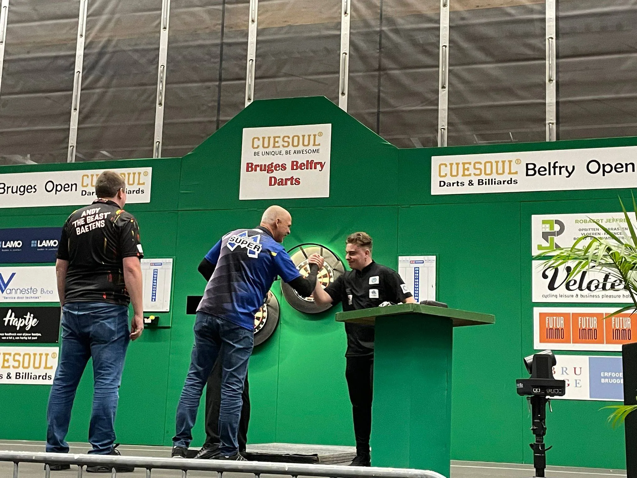 PHOTO-2025-10-04-00-20-38 4