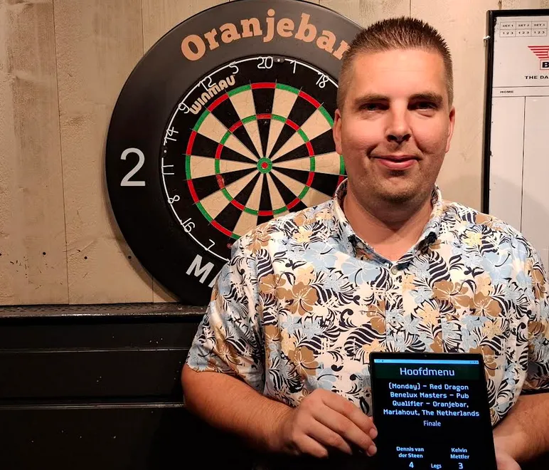 Dennis van der Steen doet prima zaken met winst tijdens 1e Oranjebar Pub Qualifier ADC Europe Red Dragon Benelux Masters 2026