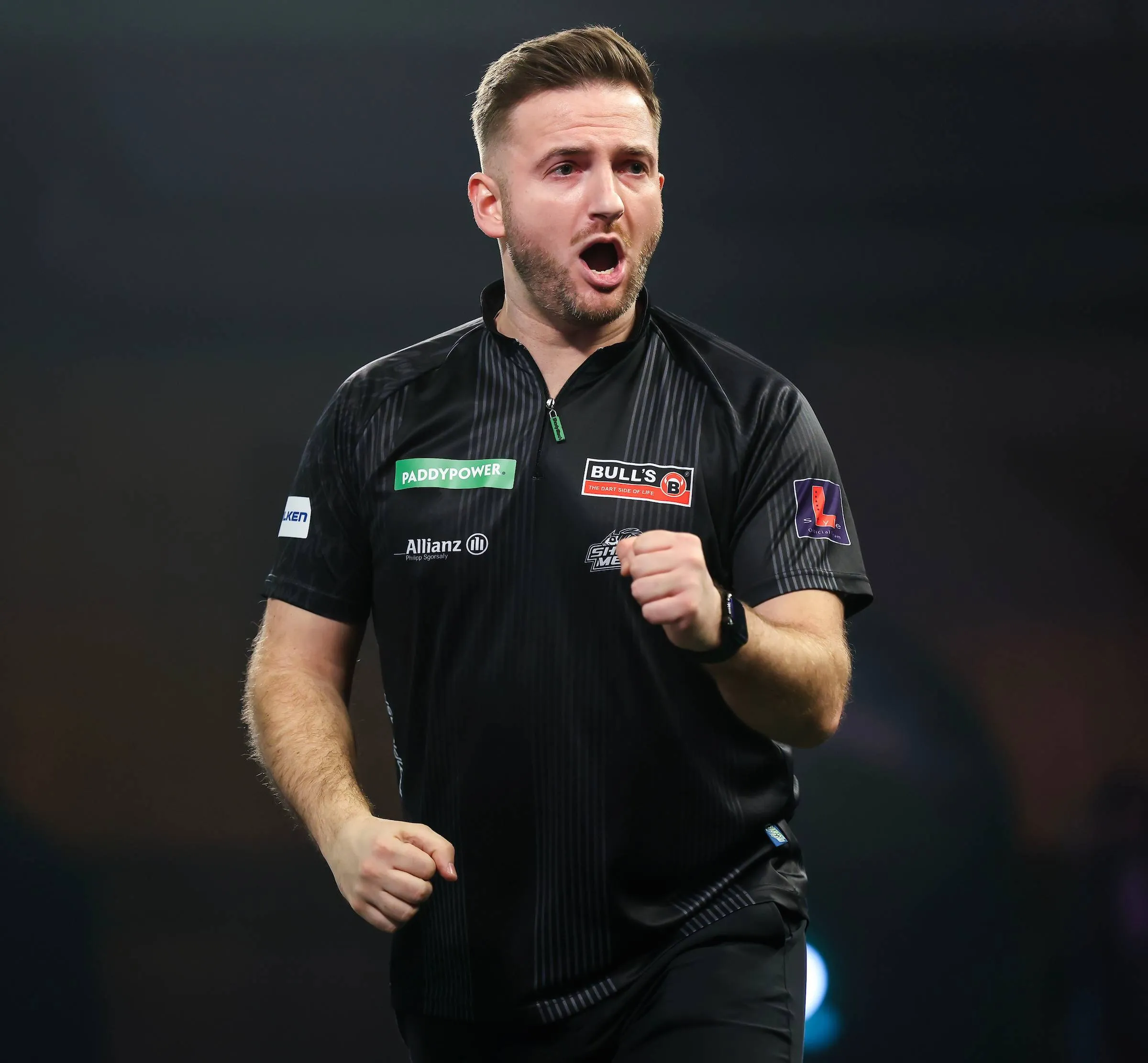 Drama in Kalkar: Merk en Bereza pakken een tourkaart, De Zwaan en Sparidaans laten matchdarts liggen