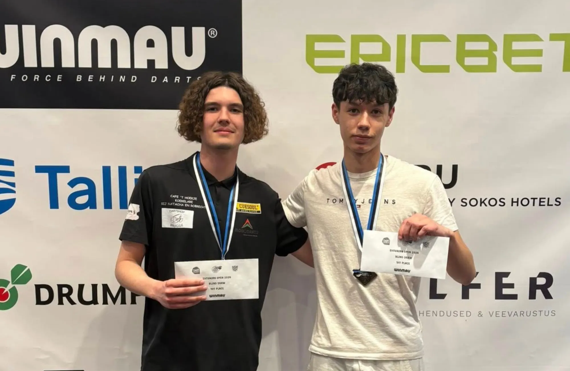 Nigel Coudeville / Rafael Riiali