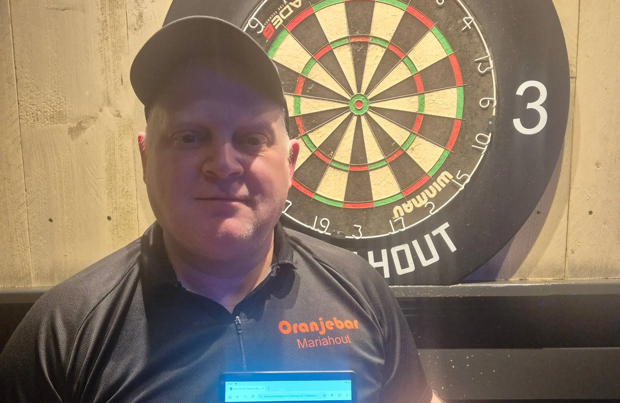 Davy van der Zande naar de ADC Winmau Benelux Trophy 2026 via de Oranjebar Pub Qualifier