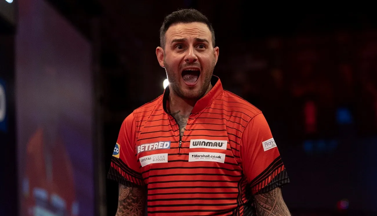 Cullen punishes doubling woes to breeze past Murnan, Aspinall impressive in Edhouse win