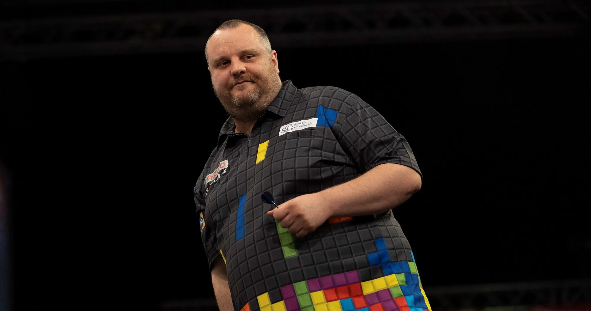 Joyce survives sudden death scare against Benecky at 2021/22 PDC World Darts Championship