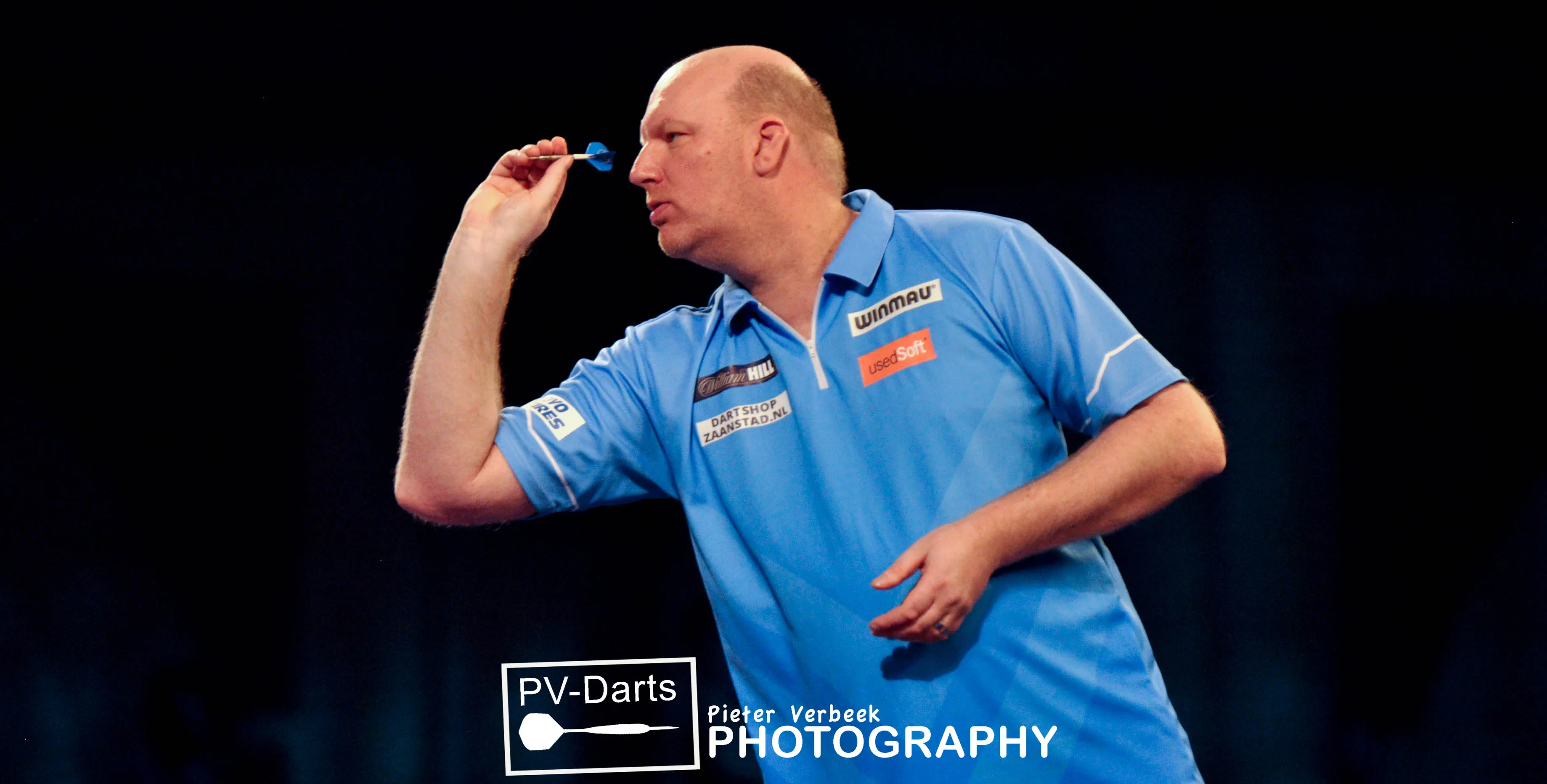 Van der Voort withdraws from PDC World Darts Championship after testing positive for Covid-19, Wade receives bye to Last 16
