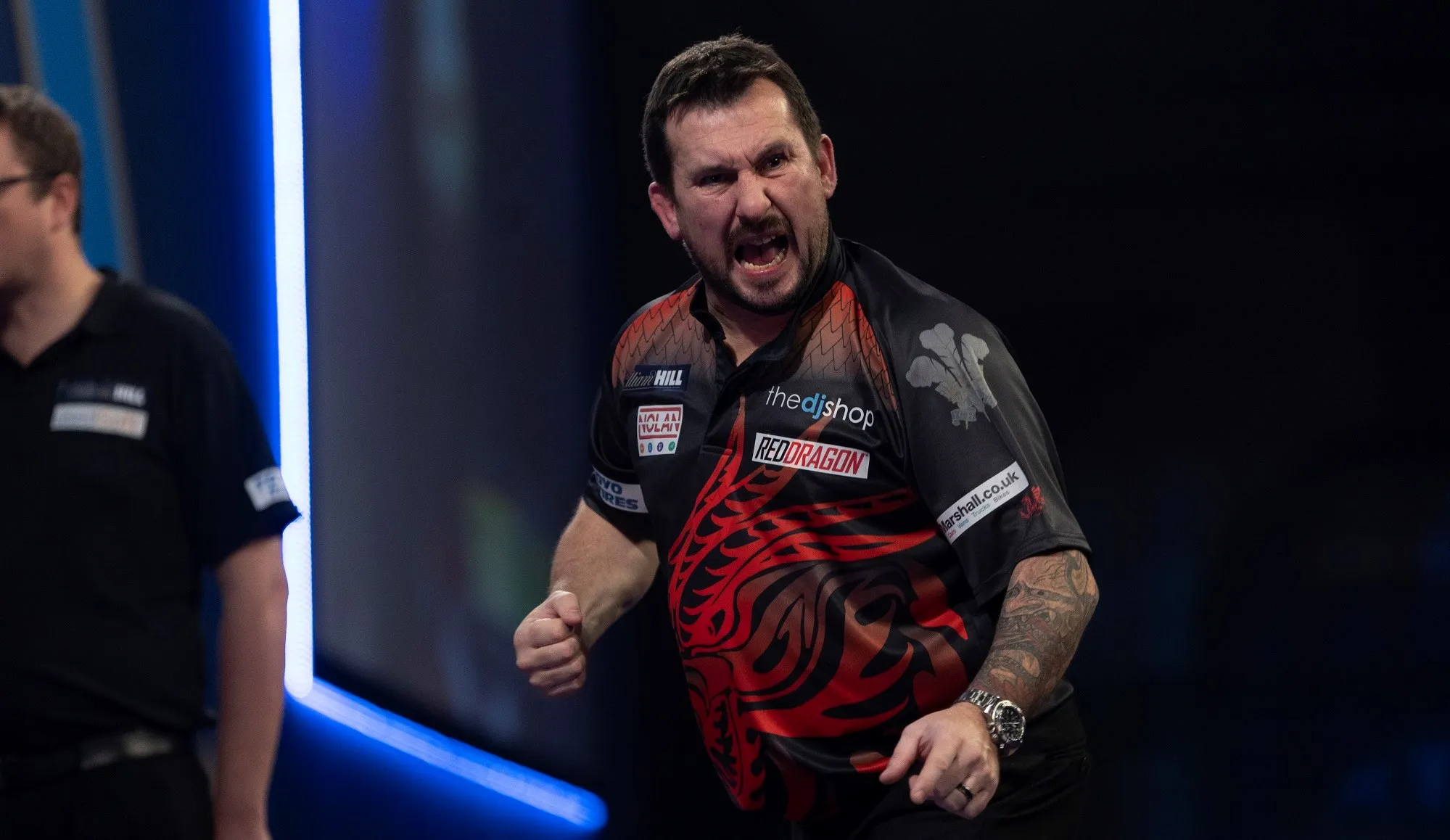 Clinical Clayton breezes past Clemens to book Last 16 spot at PDC World Darts Championship