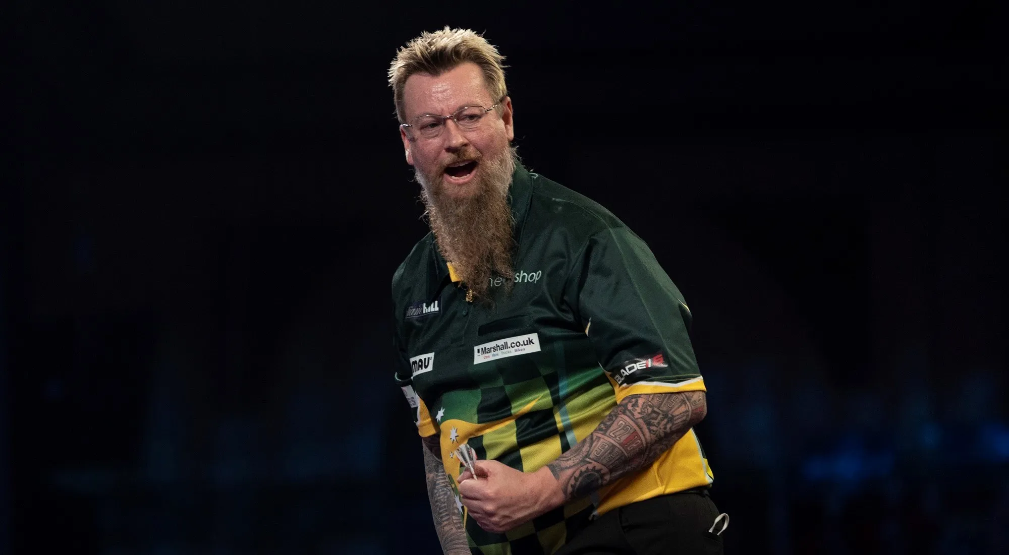 Home hero Whitlock eases past Wade in superb display, Van Gerwen survives scare against fearless talent Marsh