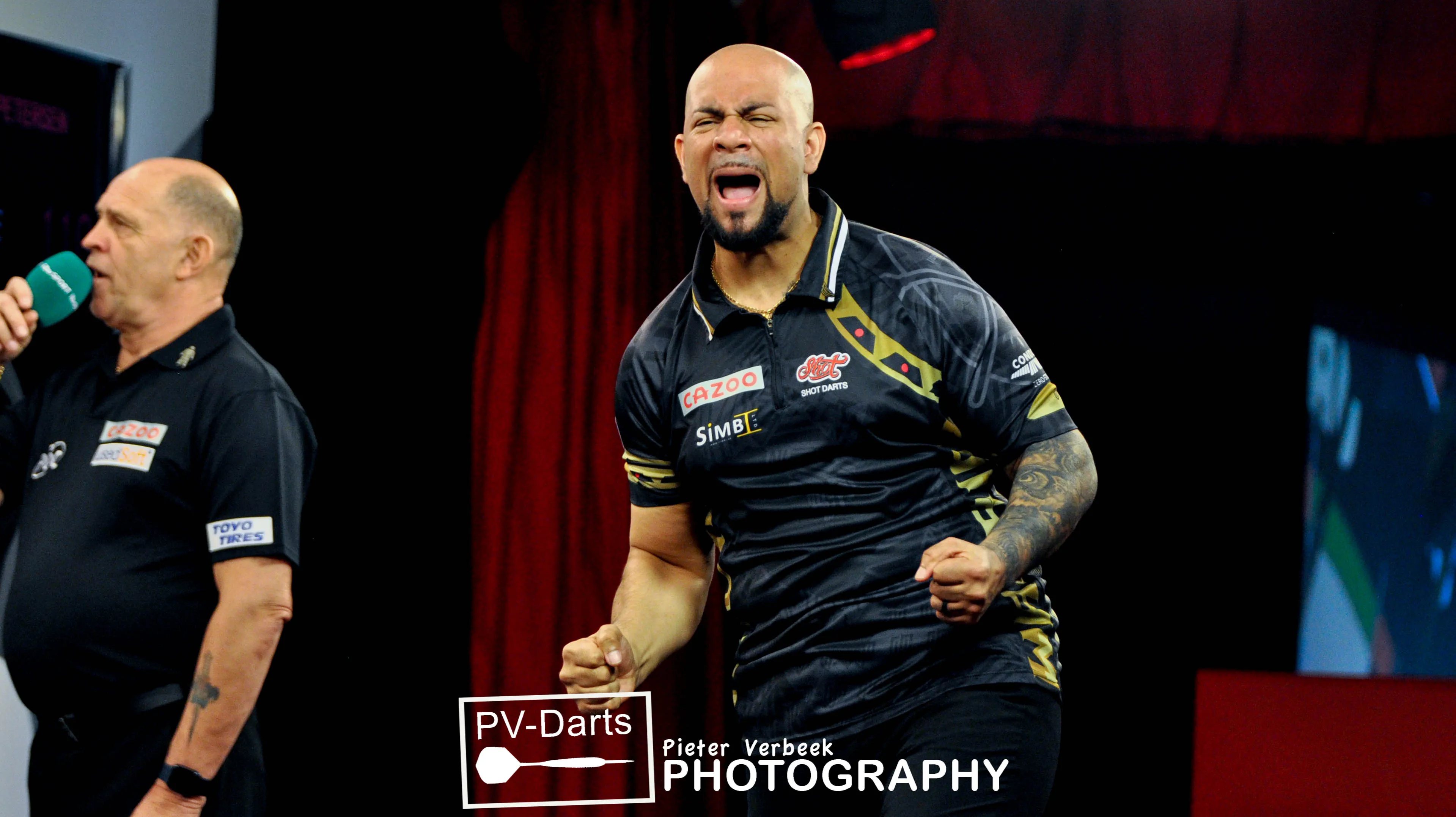 Petersen gives Junior darts in Nottingham big boost as part of latest Bullseye Maths visit