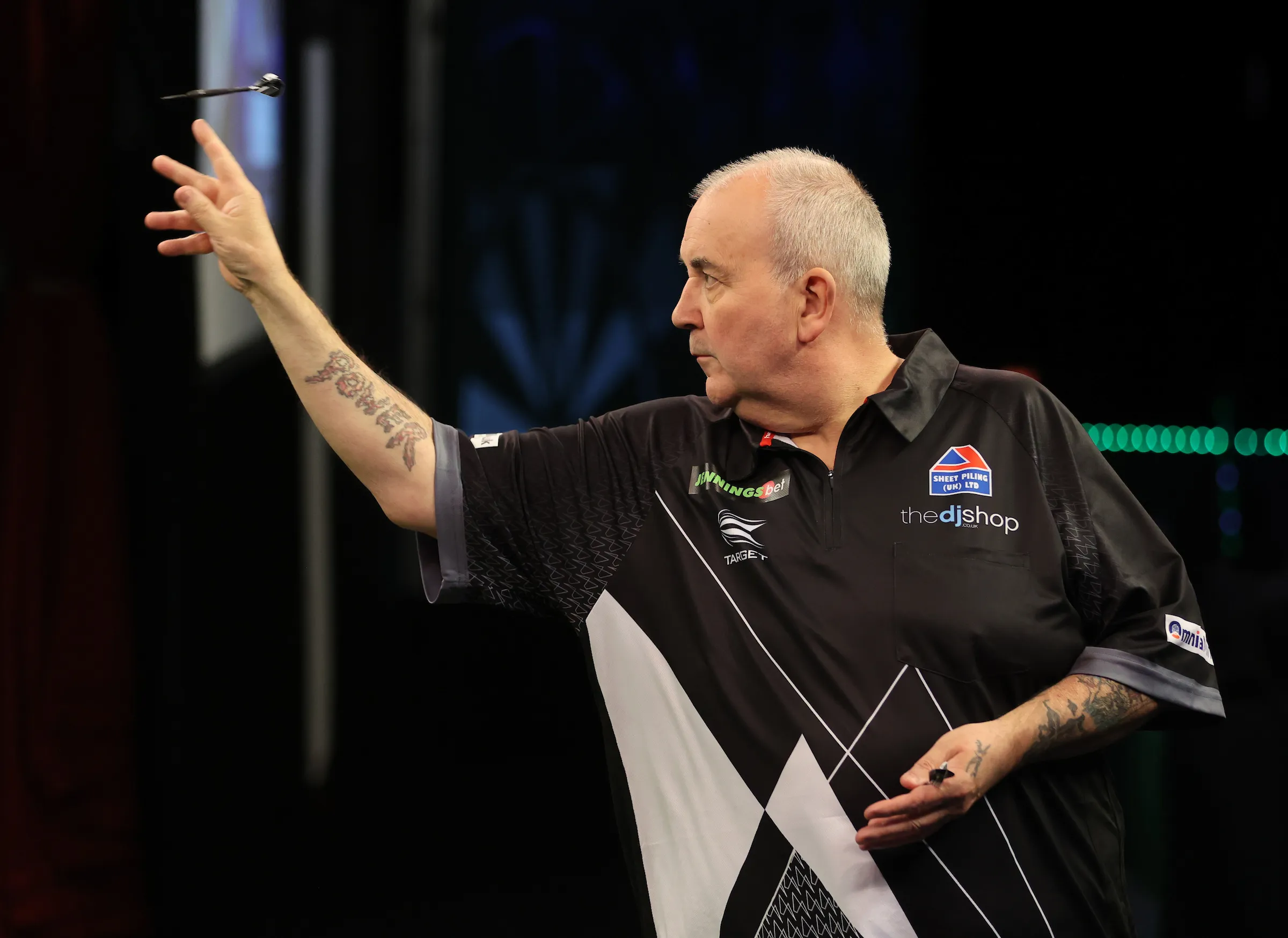Phil Taylor on opportunities presented by MODUS Super Series: "I wish I was starting again I really do"