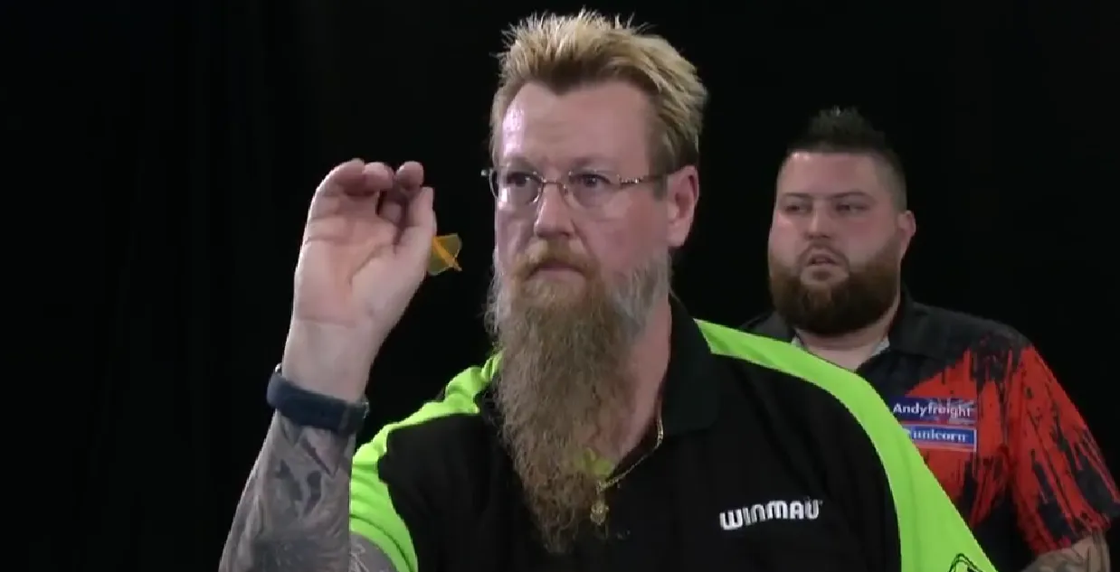 (VIDEO) Whitlock ends Smith's 23-game unbeaten streak in Players Championship tournaments