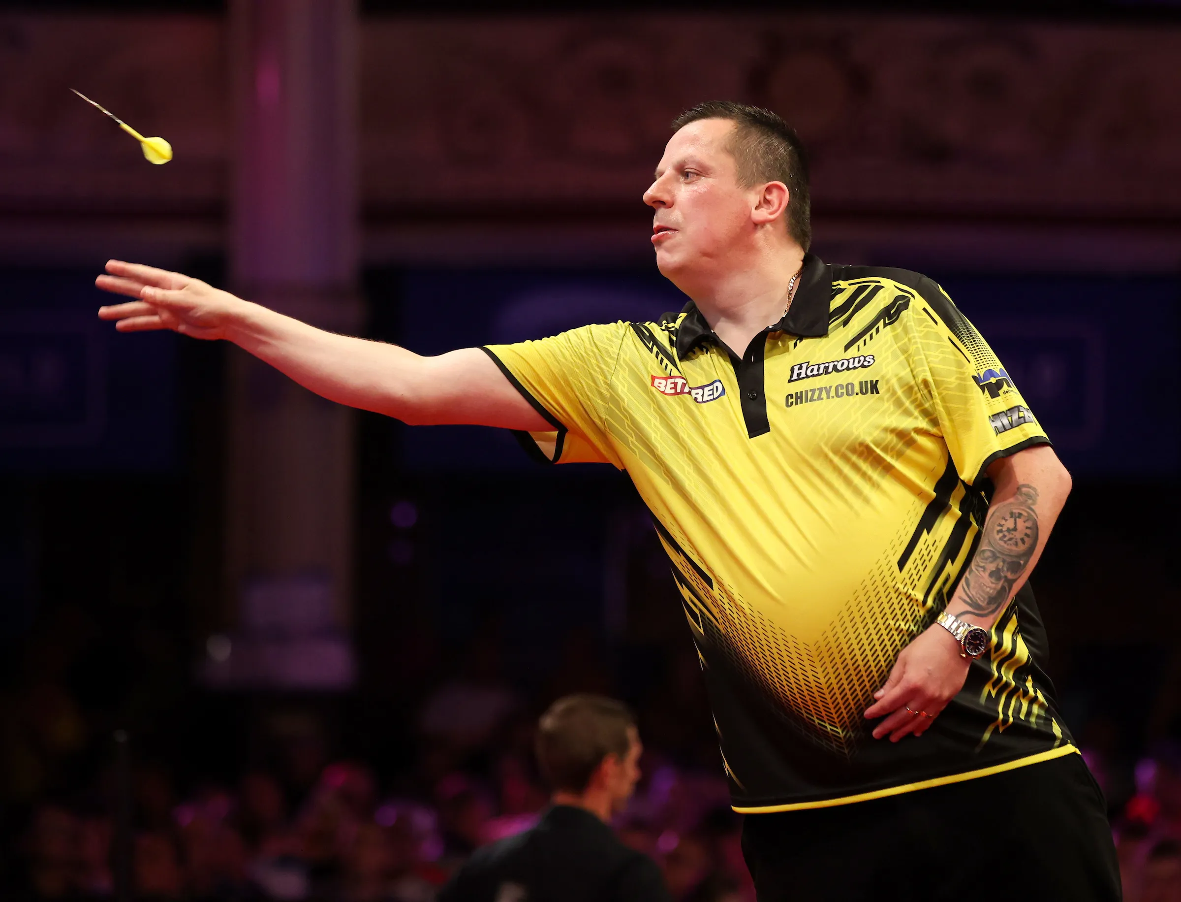 Chisnall continues Huybrechts' dismal World Matchplay record in thrilling tie, sets up second round showdown with Price