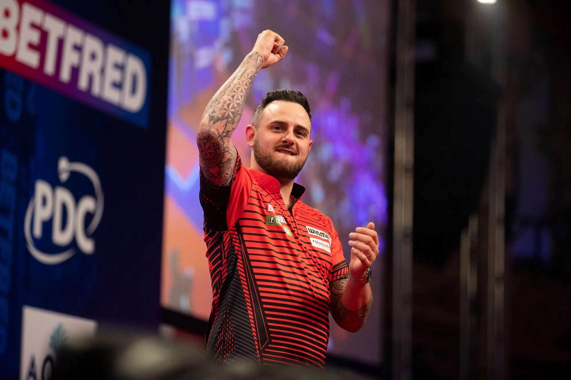 Cullen produces statement display on World Series debut with 108 average, Van den Bergh also safely through at Queensland Darts Masters