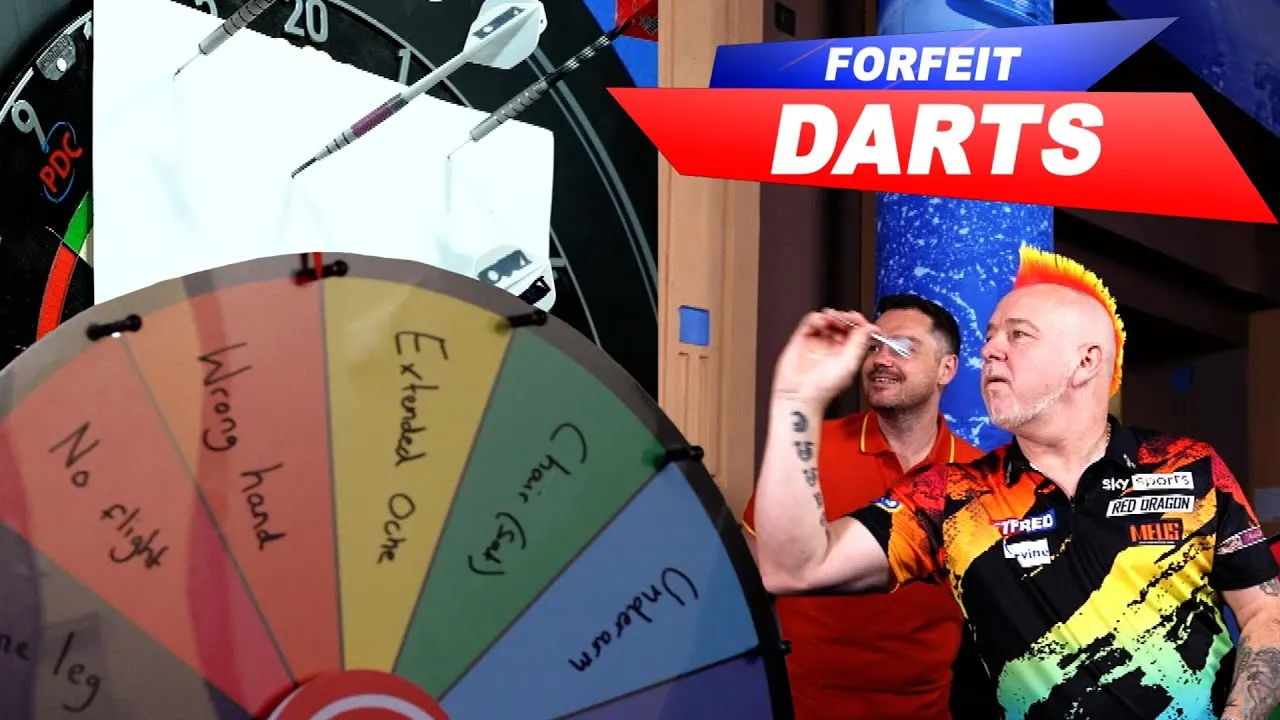 VIDEO: Wright and Van den Bergh compete against each other in Forfeit Darts
