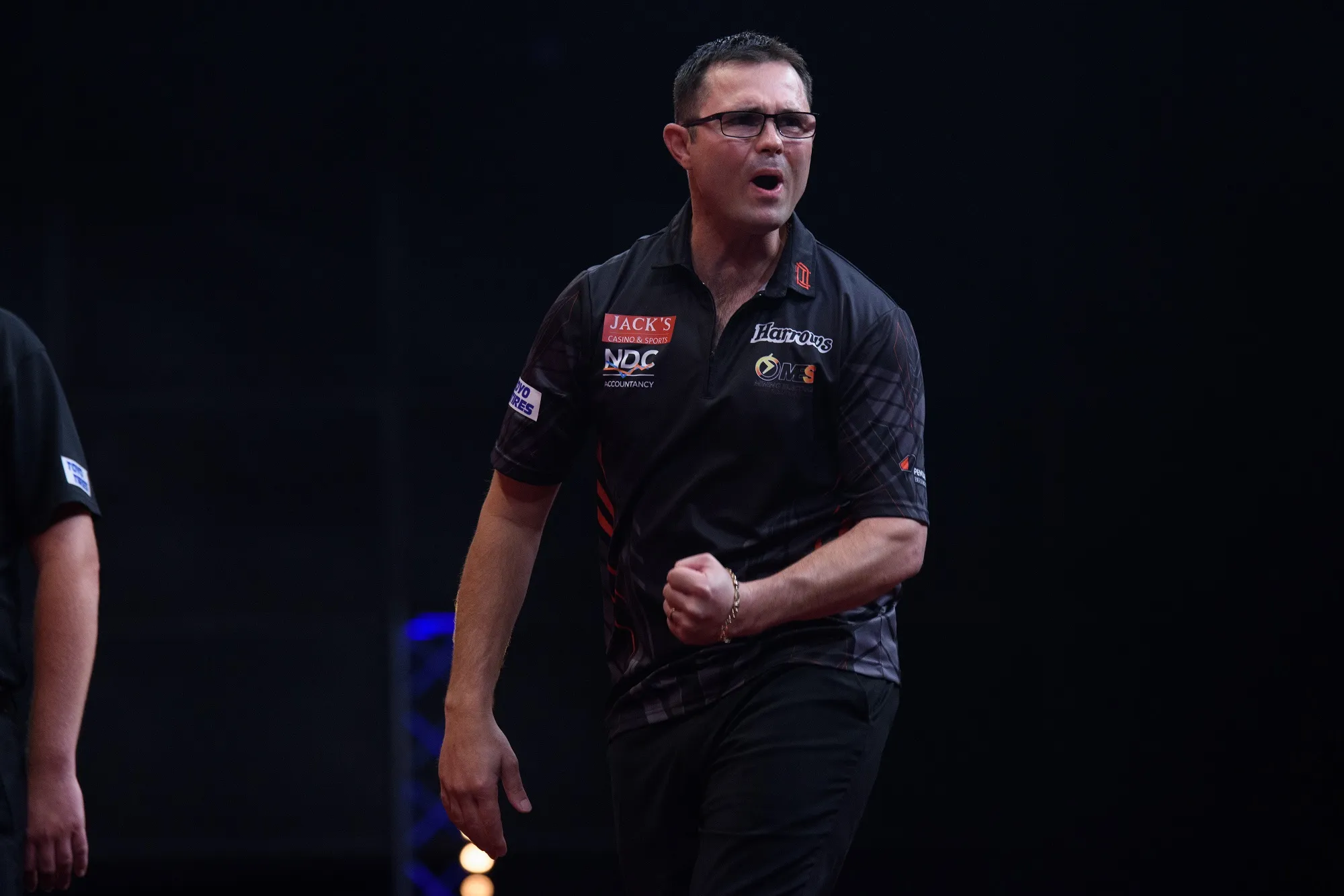 Heta seals maiden European Tour title with incredible dramatic deciding leg win over Wright at Gibraltar Darts Trophy